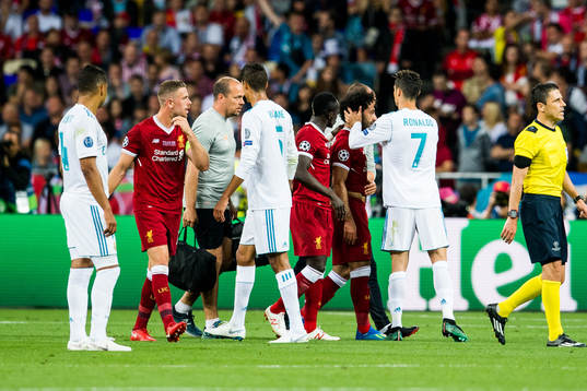Mohamed Salah of Liverpool and Cristiano Ronaldo of Real