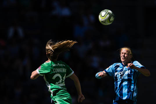 Hammarbys Kelly Conheeney och Djurgårdens Michaela van