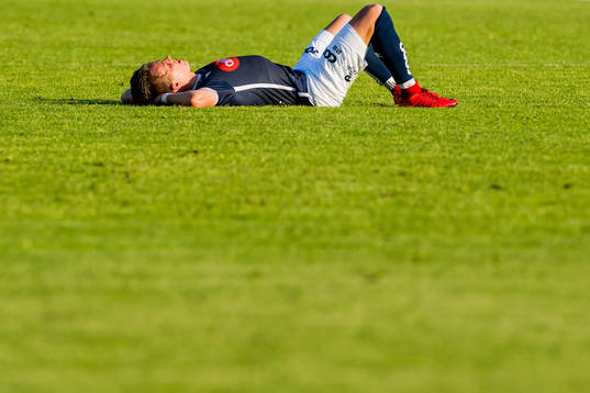 Claes Kronberg of Viking looks dejected