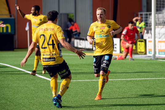 Elfsborgs Simon Lundevall jublar