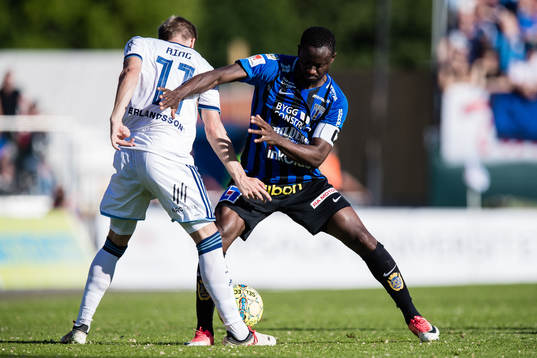 Bläddra bland fler bilder av Fotboll, Allsvenskan, Sirius - Djurgården