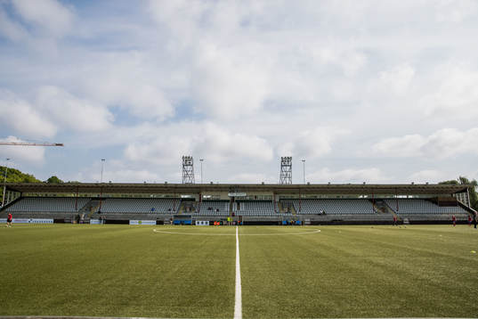 Vy över Tipsläktaren på Malmö IP