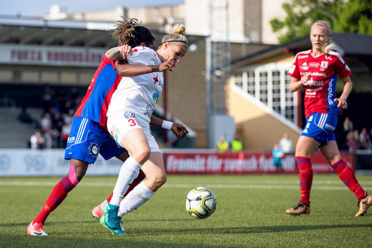 Vittsjös Osinachi Marvis Ohale och Rosengårds Anja Mittag