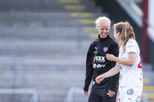 Rosengårds Caroline Seger och Fiona Brown