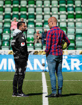 IFK Göteborgs tränare Poya Asbaghi och Sundsvalls