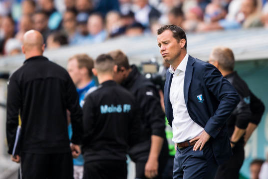 Malmö FFs tränare Daniel Andersson deppar