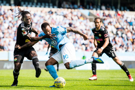 Dalkurds Kebba Ceesay och Malmö FFs Carlos Strandberg