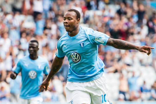 Malmö FFs Carlos Strandberg jublar
