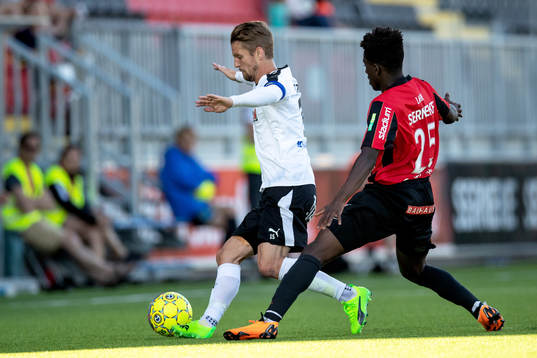 Örebros Martin Lorentzson och Brommapojkarnas Jack Lahne