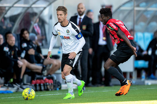 Örebros Martin Lorentzson och Brommapojkarnas Jack Lahne