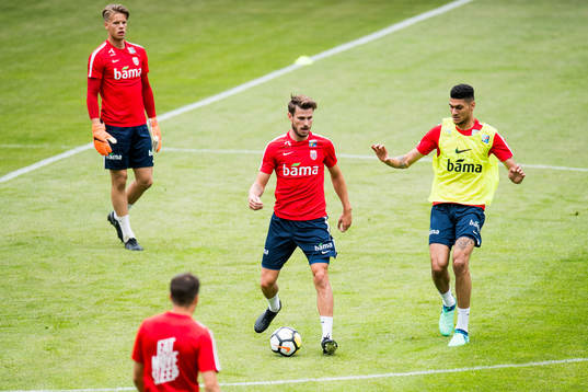 Håvard Nordtveit and Bjørn Maars Johnsen of Norway