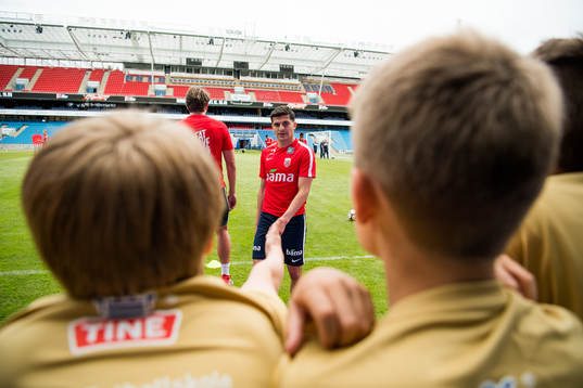 Tarik Elyounoussi of Norway