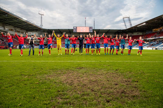 Helsingborgs spelare jublar