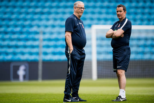 Lars Lagerbäck, head coach of Norway, and Per Joar Hansen,