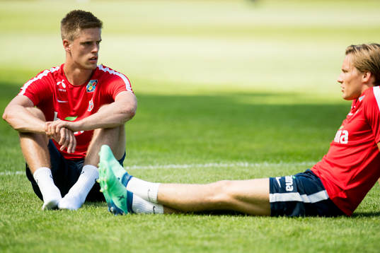 Markus Henriksen and Jonas Svensson of Norway