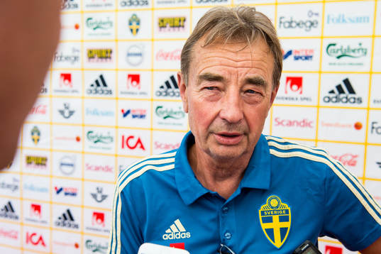 Bevakare Tom Prahl i mixed zone