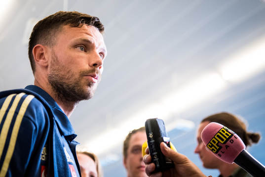 Marcus Berg i mixed zone