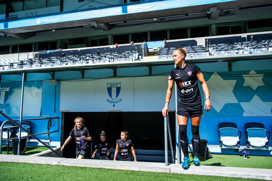 Fiona Brown, Anja Mittag, Alexandra Lowe Riley och Sanne