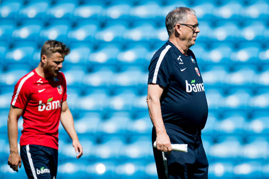 Fredrik Midtsjø of Norway and Lars Lagerbäck, head coach
