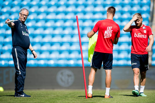 Lars Lagerbäck, head coach of Norway, and Fredrik Midtsjø