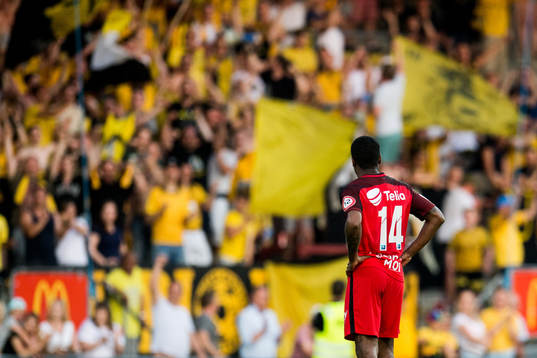 Ludcinio Marengo of Brann looks dejected