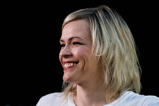 Carina Olset, NRK reporter