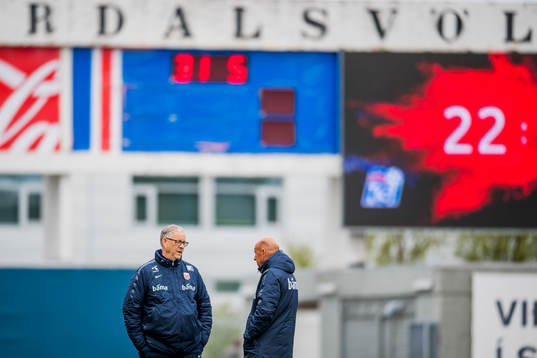 Lars Lagerbäck, head coach of Norway, and Nils Johan Semb,