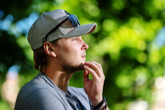 Ishockeyspelaren Anton Blidh