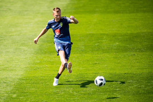 Sebastian Larsson