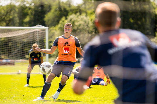 Viktor Claesson