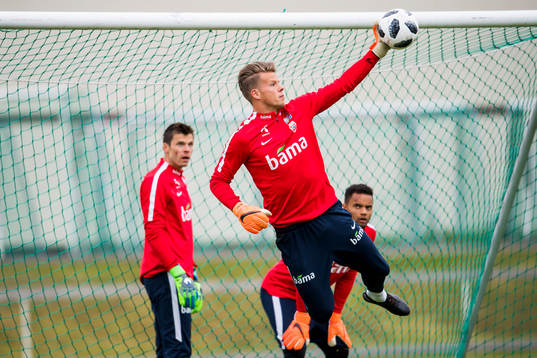 Goalkeeper Rune Almenning Jarstein, goalkeeper Ørjan