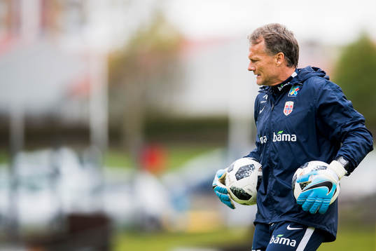 Frode Grodås, goalkeeper coach of Norway