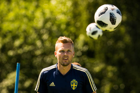 Sebastian Larsson