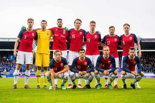 Kristoffer Ajer (2nd row), goalkeeper Rune Almenning