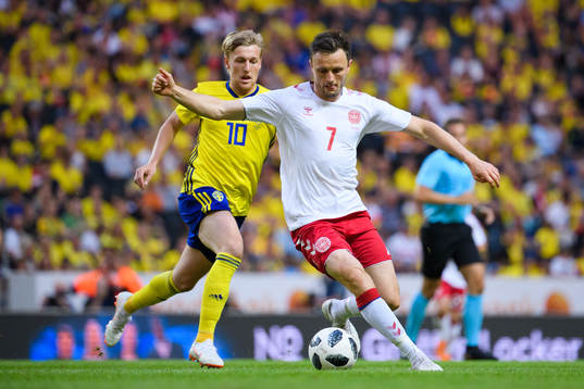 Sveriges Emil Forsberg och Danmarks William Kvist