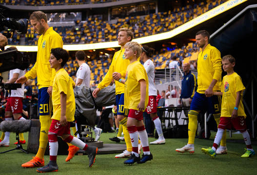Sveriges Ola Toivonen , Emil Forsbergoch Marcus Berg