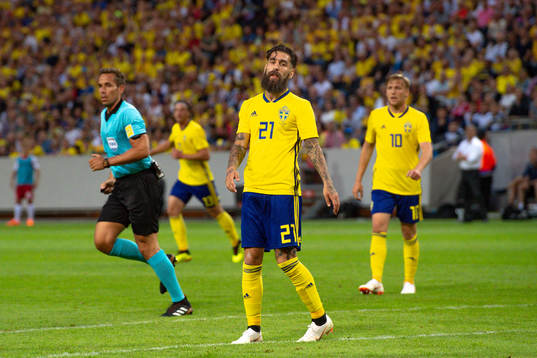 Sveriges Jimmy Durmaz deppar