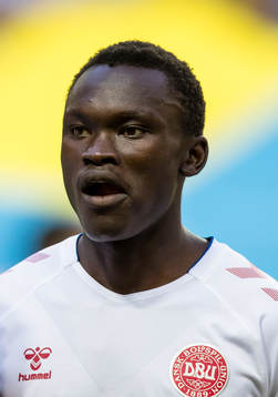 Danmarks Pione Sisto före träningslandskampen i fotboll