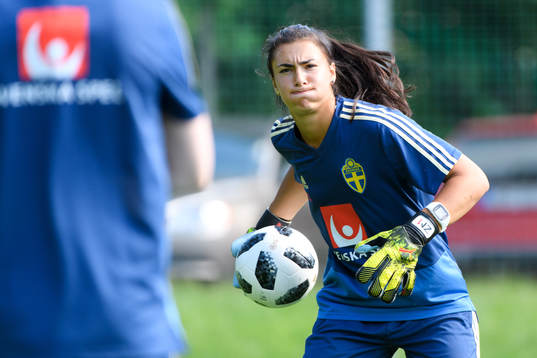 Målvakt Zecira Musovic
