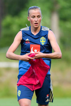 Julia Karlernäs