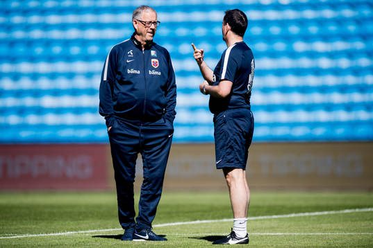 Lars Lagerbäck, head coach of Norway, and Per Joar Hansen,