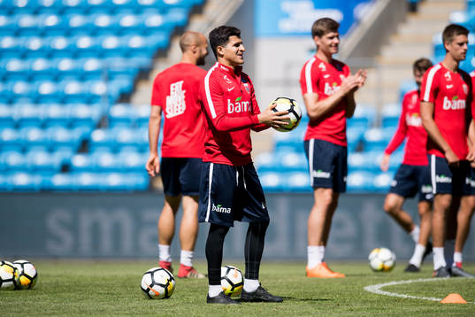 Tarik Elyounoussi of Norway