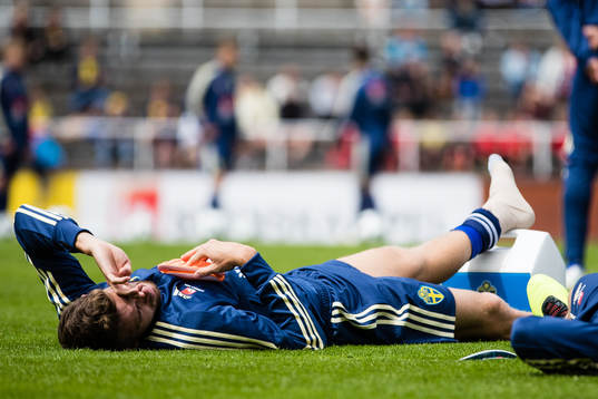 Sveriges Marcus Rodhén med bandage på foten