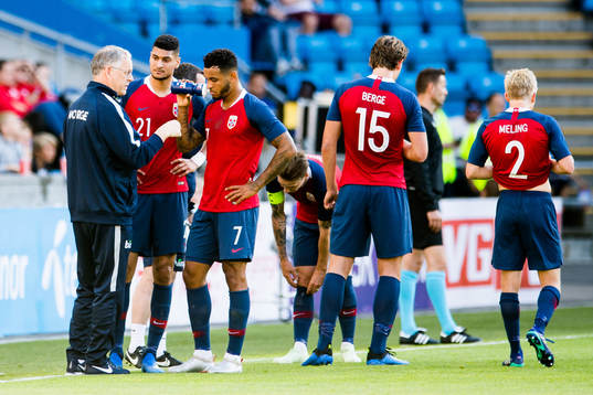 Lars Lagerbäck, head coach of Norway, Bjørn Maars Johnsen