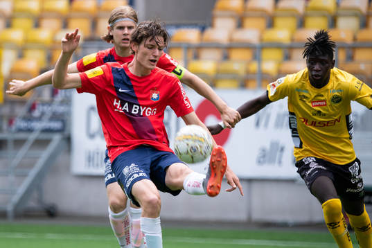 Örgrytes Max Vinberg och Elfsborgs Musa M'Benga