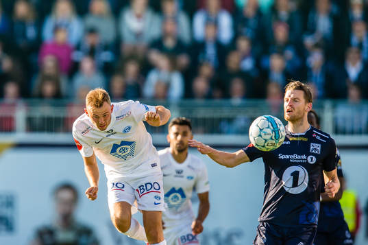 Fredrik Aursnes of Molde and Bendik Bye of Kristiansund