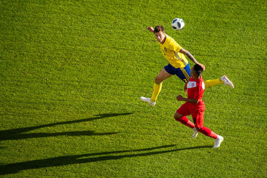 Victor Nilsson Lindelöf of Sweden and Christian Cueva of