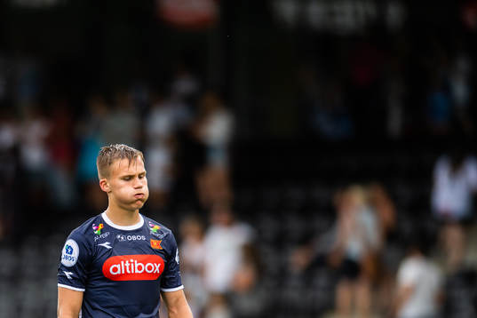 Leo Østigard of Viking looks dejected
