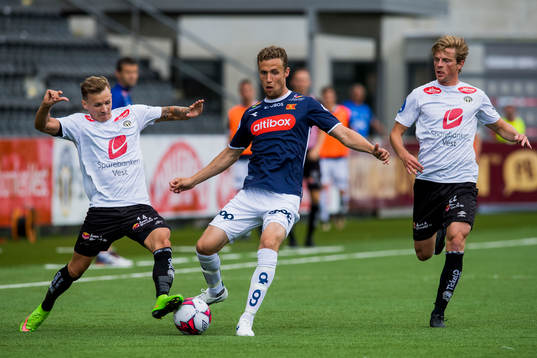 Ole Martin Rindarøy of Sogndal, Fredrik Torsteinbø of