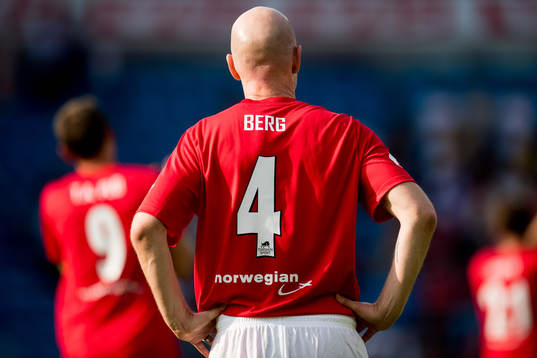 Henning Berg of Norway looks dejected